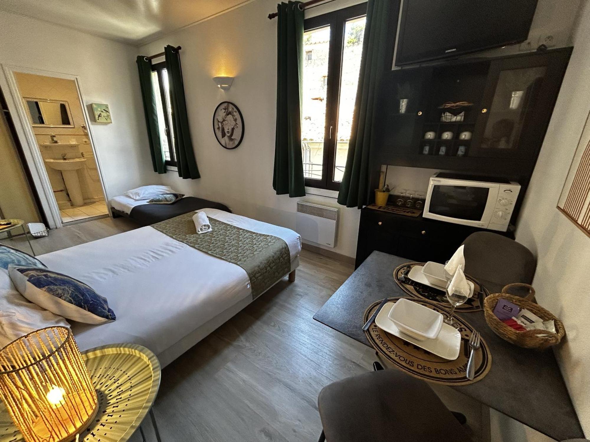 Gabrielle Hotel Aiguines Buitenkant foto