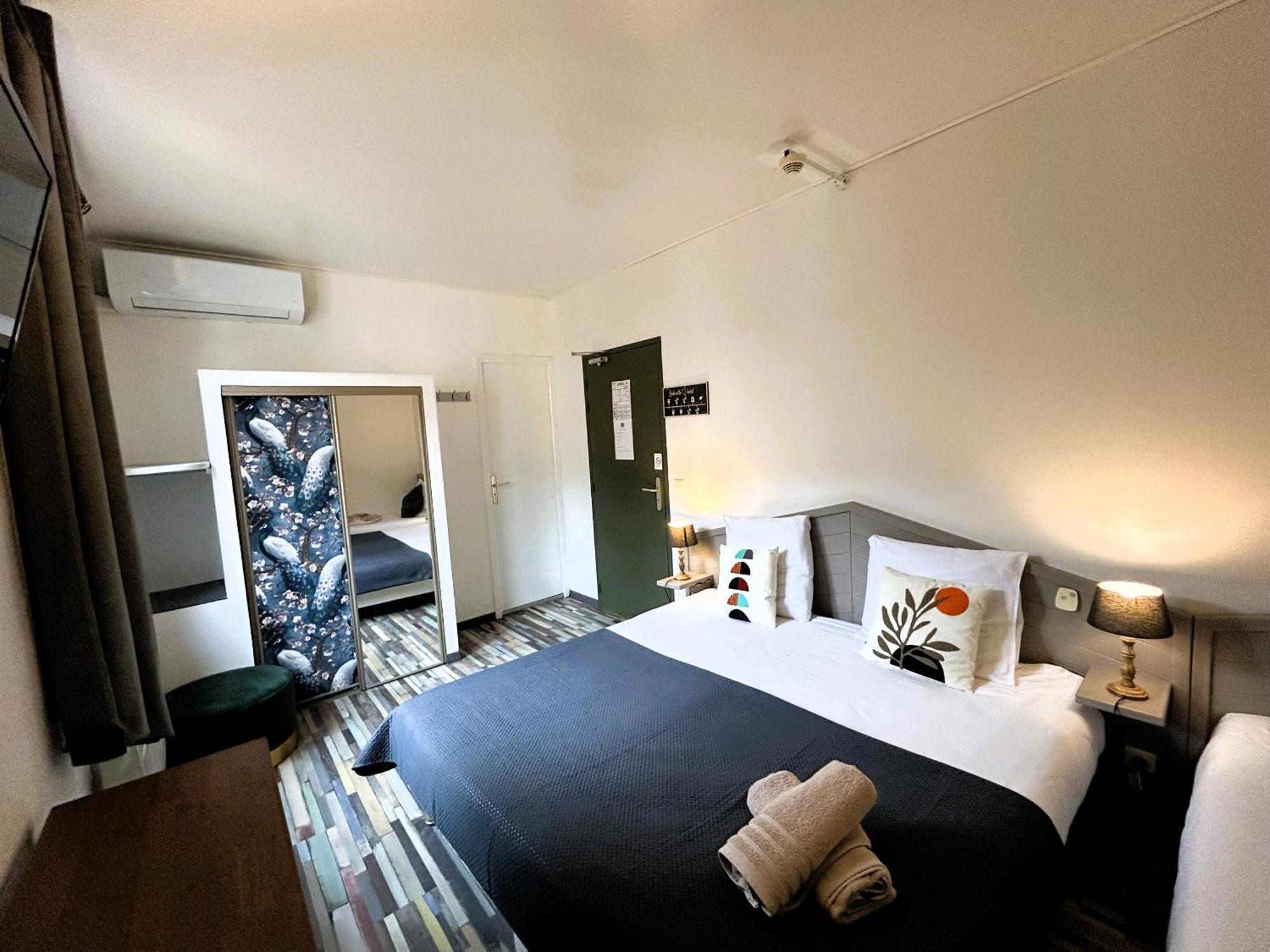 Gabrielle Hotel Aiguines Kamer foto